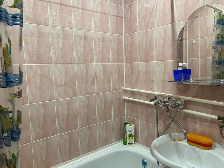 2-к. квартира, 50 м², 1/5 эт.