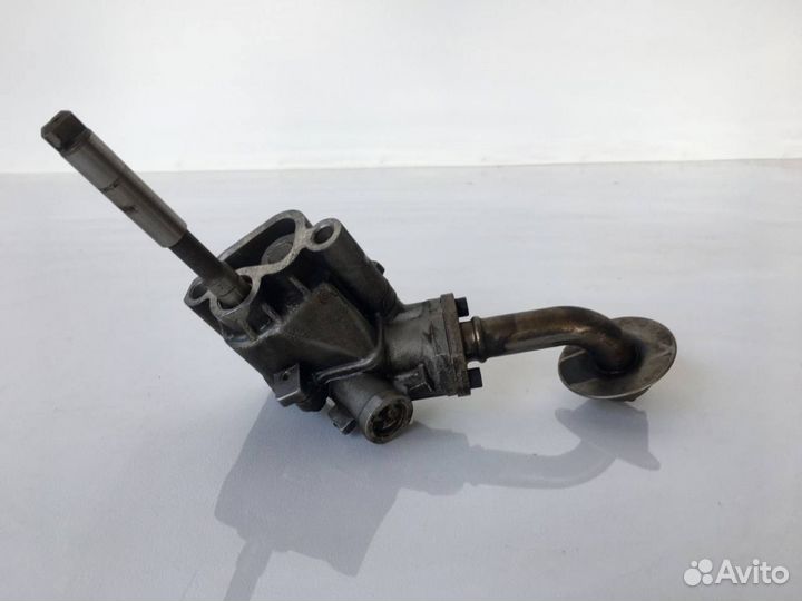 Насос масляный Volkswagen Passat 2Е,2л,бензин