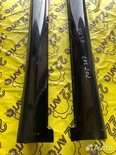 Накладки на порог обвес комплект Toyota Harrier