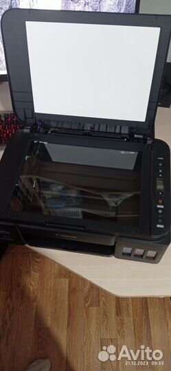 Цветной струйный принтер canon