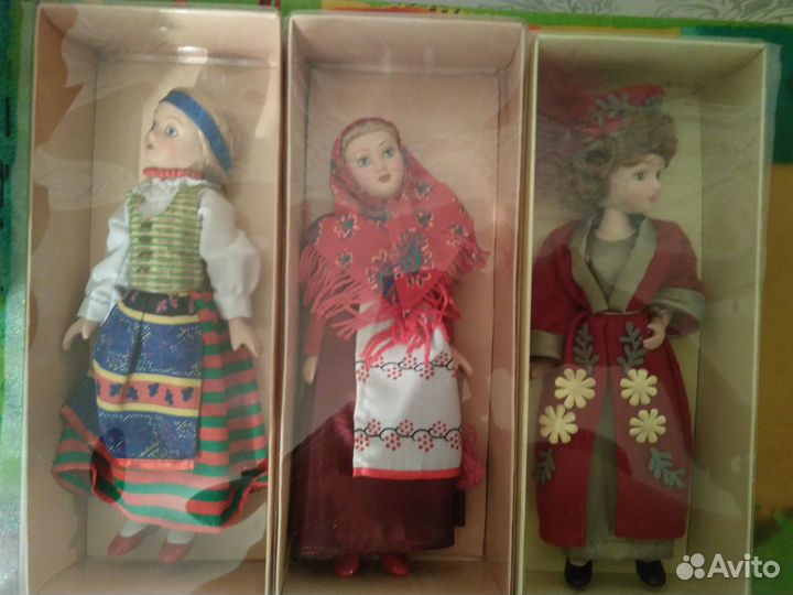 Куклы в народных костюмах деагостини