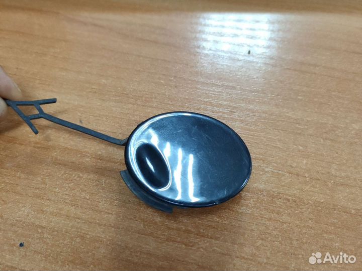 Заглушка буксировочного крюка пер Опель Астра H