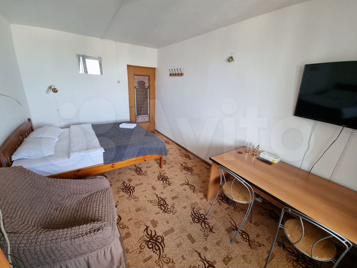 Комната 18 м² в 4-к., 17/17 эт.