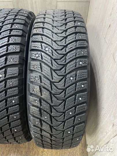 Michelin X-Ice North 3 185/65 R15