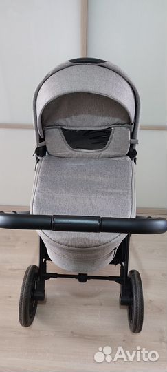 Коляска MowBaby zoom 3в1