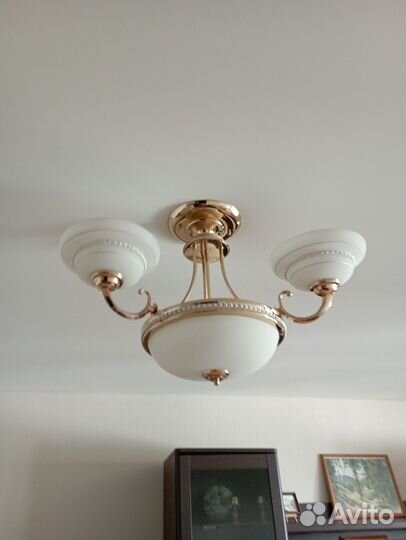Люстра потолочная большая