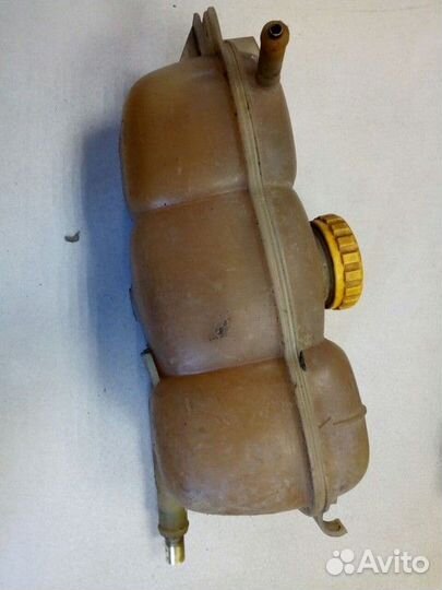 Бачок расширительный Opel Omega