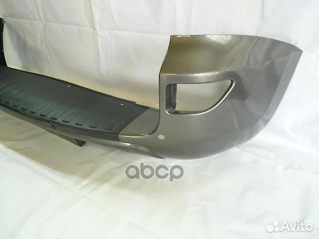 Бампер задний 5215042910 toyota