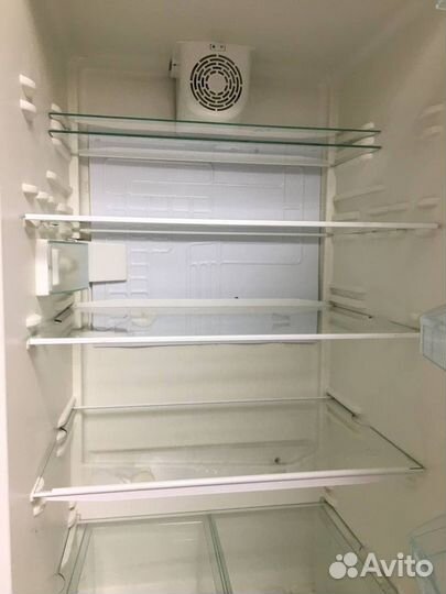 Ремонт холодильников/Ремонт стиральных машин