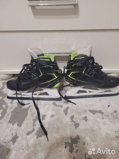 Хоккейные коньки bauer