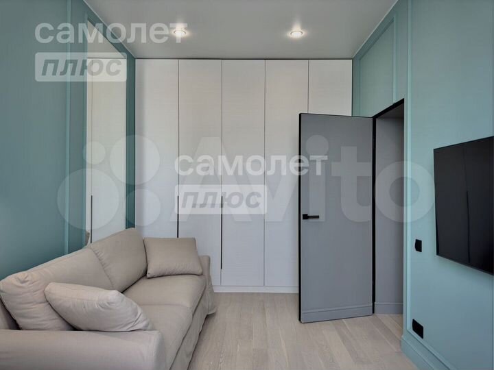 3-к. квартира, 80 м², 6/7 эт.