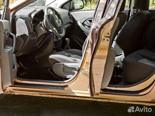 Накладки на пороги дверей ваз (Lada) xray (2015