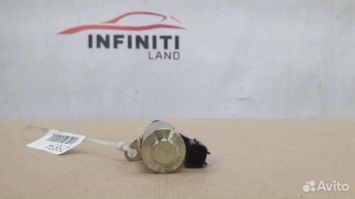Клапан изменения фаз грм правый Infiniti VQ35HR
