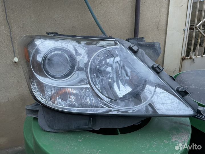 Фара на lexus 570