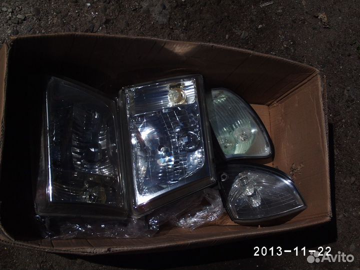 Toyota L. K 100 паваротники И фары