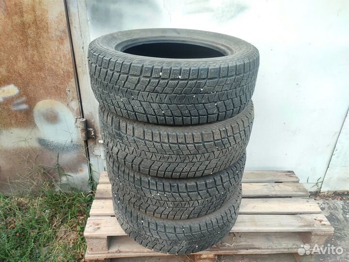 Kapsen IceMax RW501 205/60 R16 96H