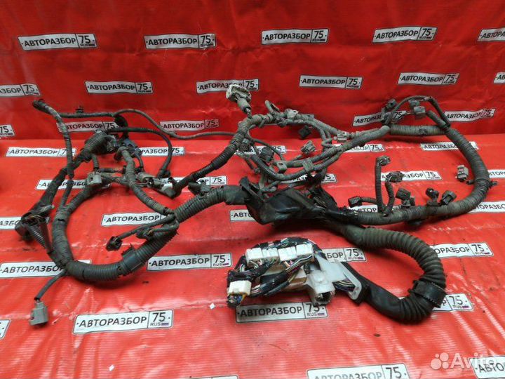 Проводка двигателя Toyota Mark X GRX120 4grfse
