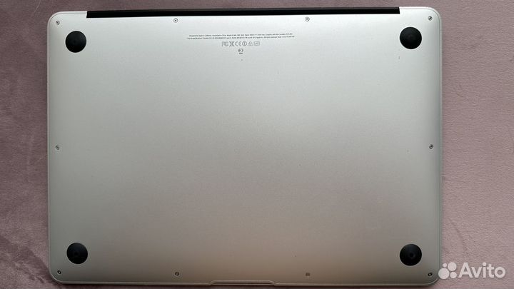 Ноутбук Macbook Air A1466, 2013 год, 256Гб, бу