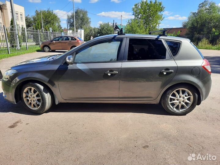Kia Ceed 1.6 AT, 2010, 151 122 км
