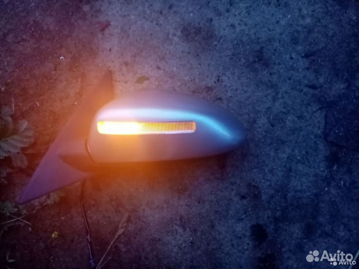 Зеркало электро с повторителем Nissan Primera P12