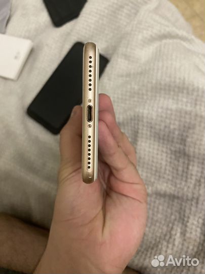 iPhone 8 Plus, 64 ГБ