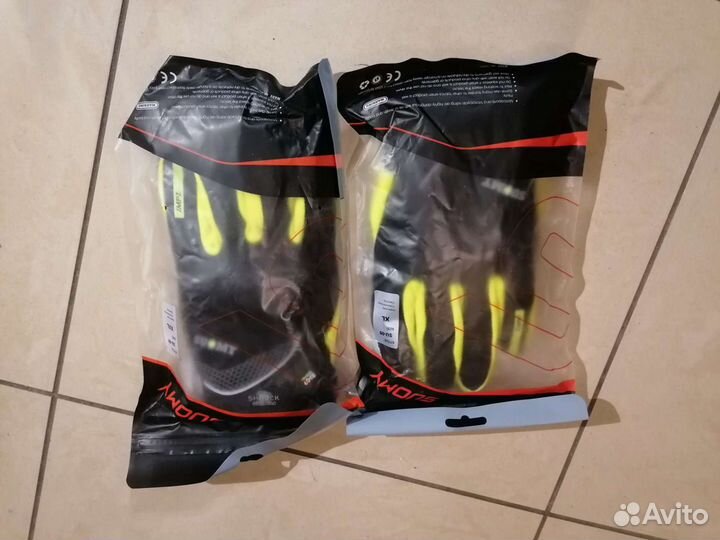 Мотоперчатки короткие с защитой