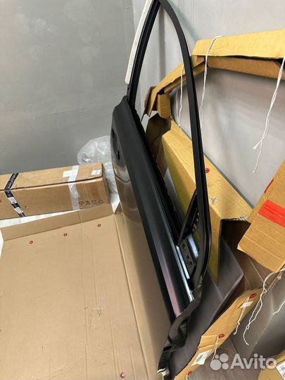 Дверь передняя правая Kia Rio 3 Рио