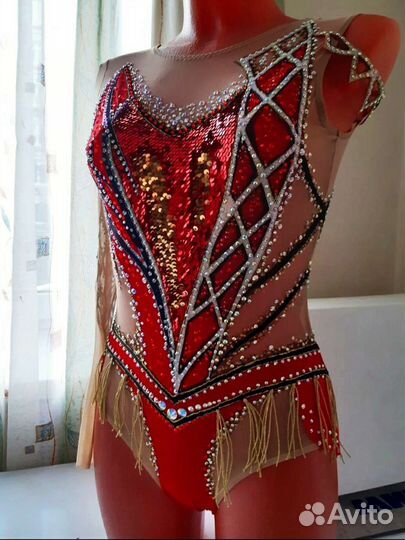 Купальник для художественной гимнастики