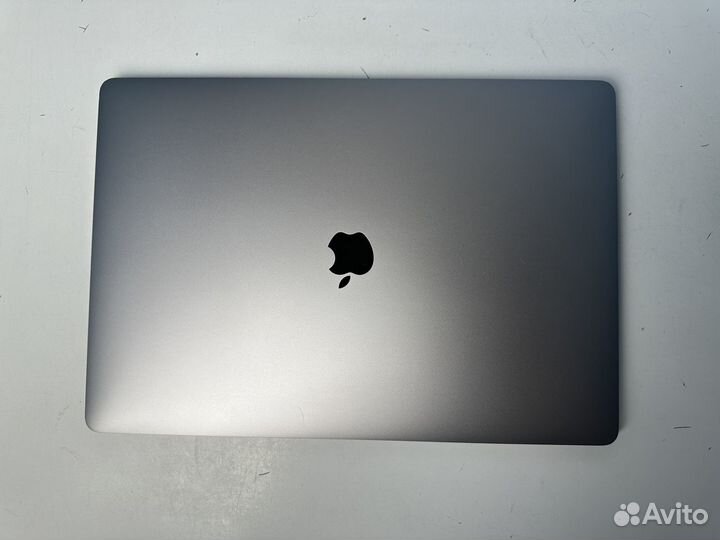 MacBook Pro 16 2019 i9/16/1Tb (отличный, 10 циклов