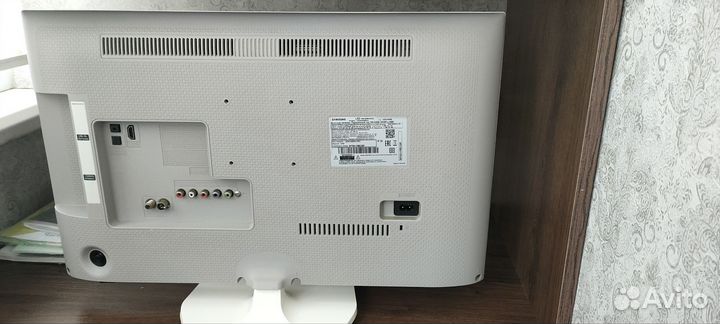 Телевизор samsung