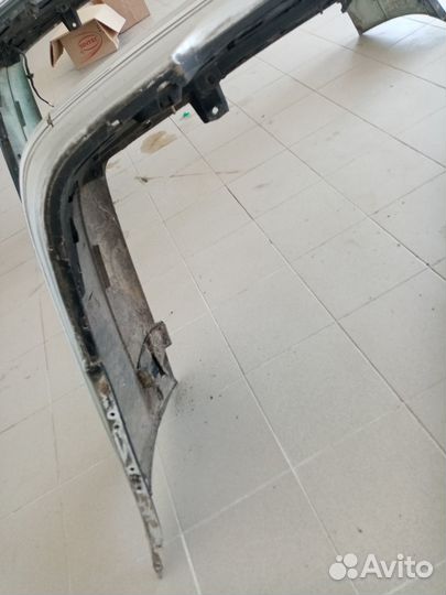 Бампер задний Мерседес 220