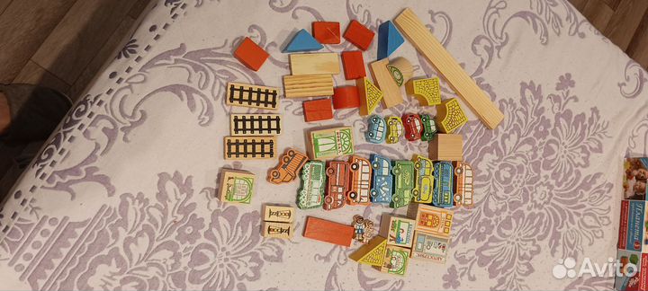 Деревянный конструктор кубики