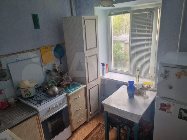 2-к. квартира, 42 м², 2/4 эт.