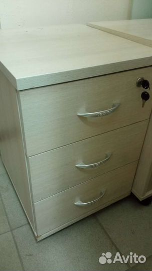 Тумба офисная