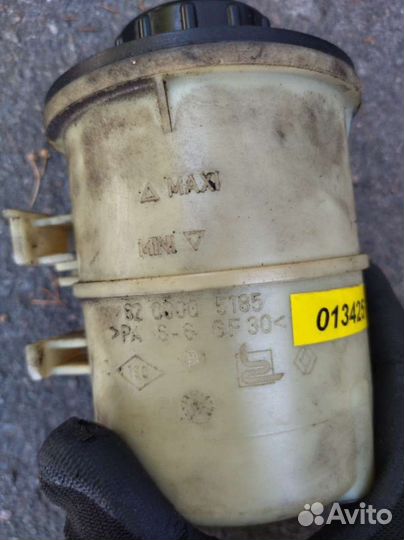 Бачок гур Renault Laguna 2 8200005185