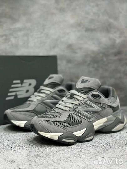 Кроссовки женскиеи new balance 9060