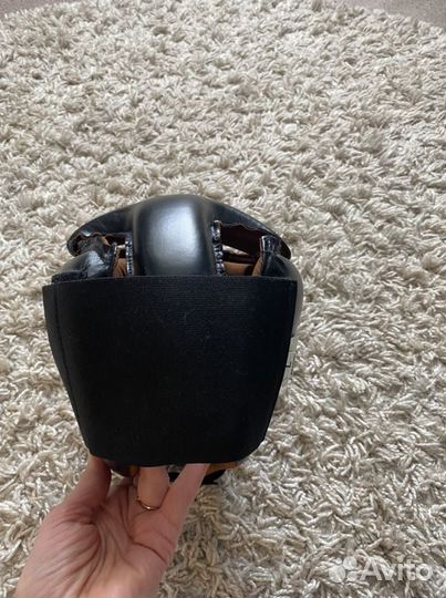 Шлем для единоборств бу