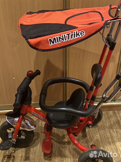 Детский велосипед с ручкой