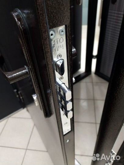 Входная металлическая дверь Стройгост 5 РФ