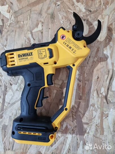 Садовые ножницы dewalt dcmpp568N