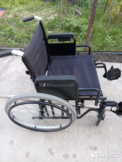 Коляска инвалидная