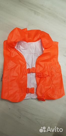 Жилетка для плавания