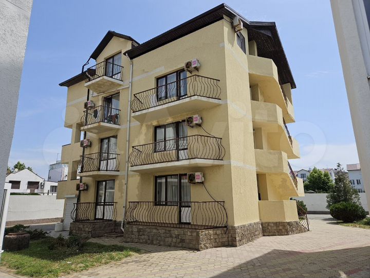 Гостиница, 360 м²