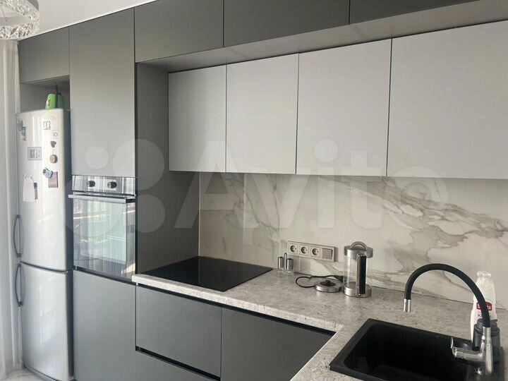 2-к. квартира, 54 м², 12/14 эт.