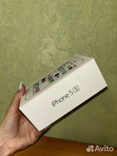 Коробка от iPhone 5s+блок