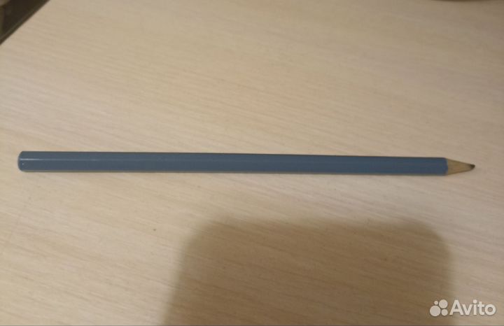 Простой карандаш