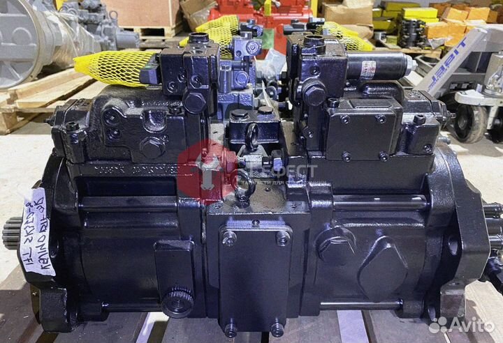 Основной насос Kobelco LC10V00020F1 K5V140DTP