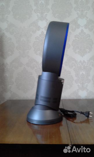 Безлопастный вентилятор цвет чёрный