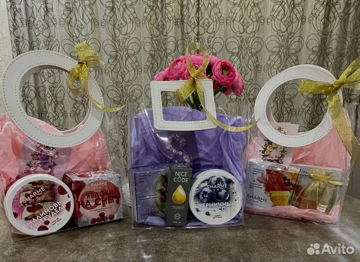 Поадрок на 8 марта, день рождение