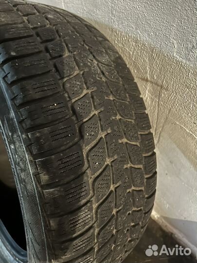 Bridgestone Blizzak LM-25 225/50 R17 94H